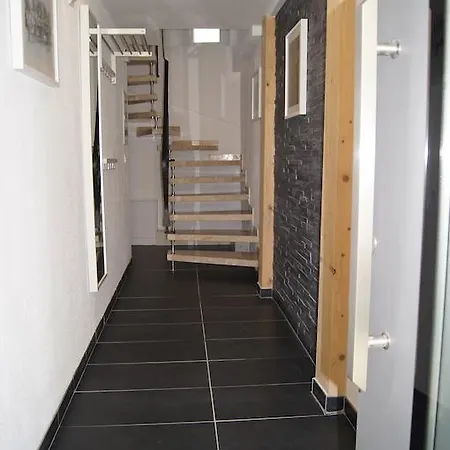 Фермерский дом Wein- & Joerg Weirich *