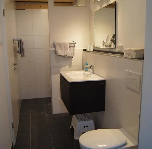 Wein- & Joerg Weirich ファームステイ *