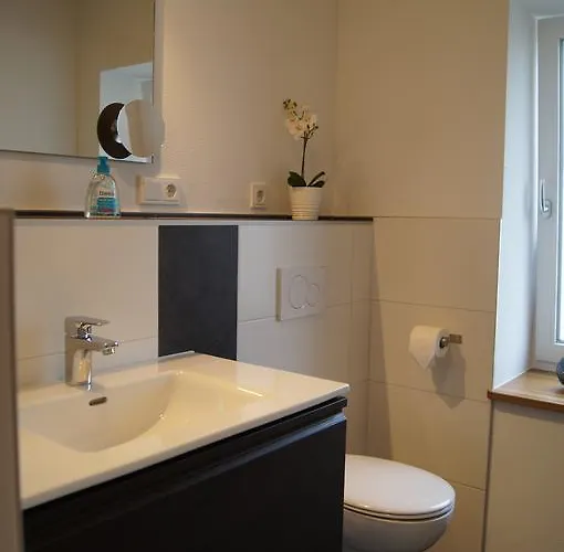 Wein- & Joerg Weirich Vakantieboerderij *