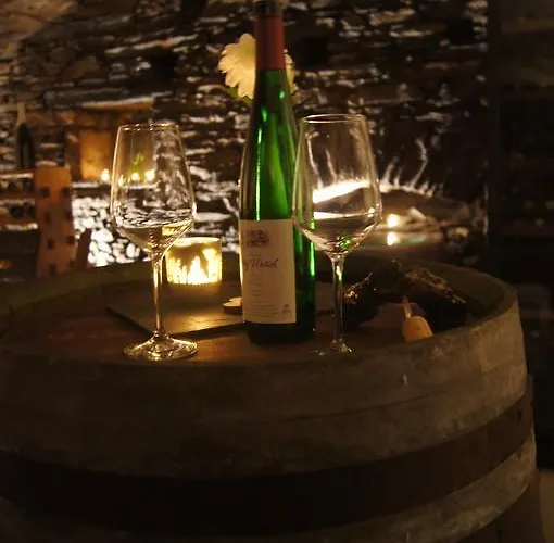 Wein- & Joerg Weirich ファームステイ *